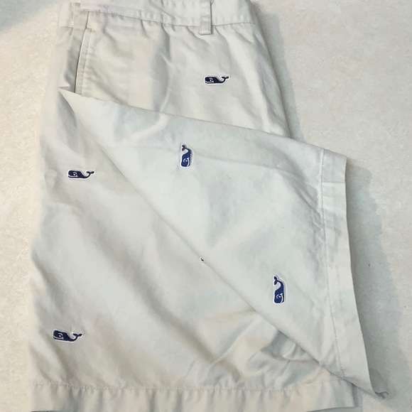 Vineyard Vines Club Short- Size 34 - Picture 6 of 9